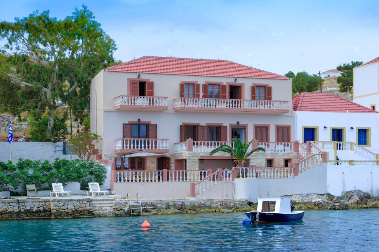 Villa Skiadeni Chalki Town エクステリア 写真